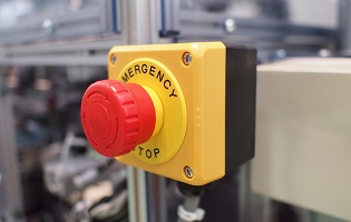  Regulatory Compliance & Risk Management